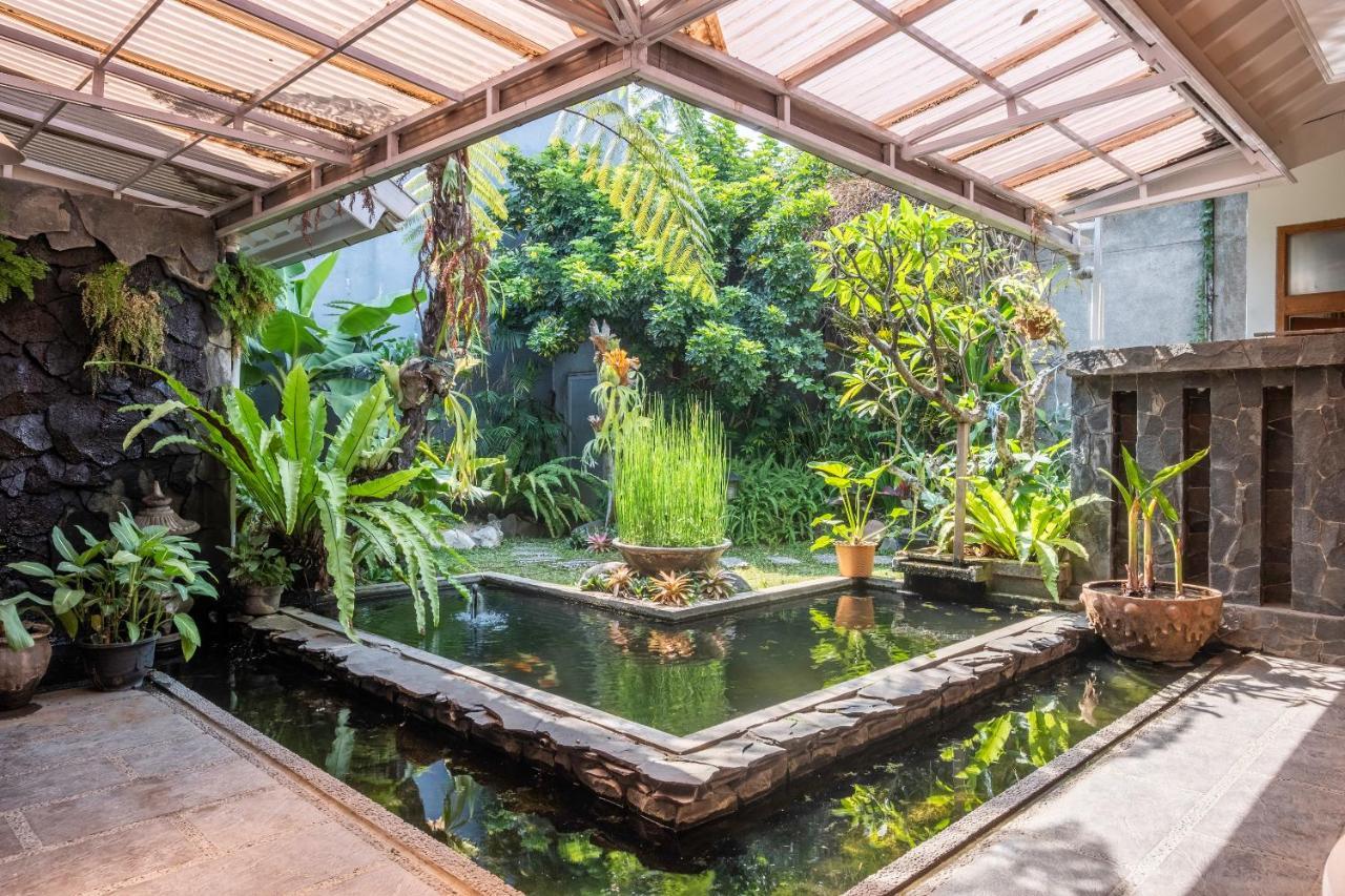 Imelda Residence Setrasari Redpartner バンドゥン エクステリア 写真