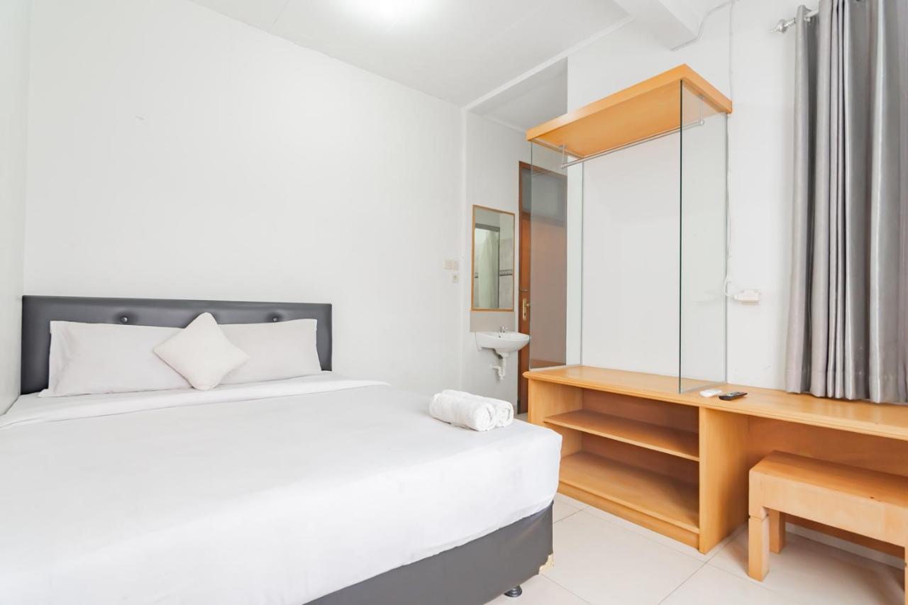 Imelda Residence Setrasari Redpartner バンドゥン エクステリア 写真