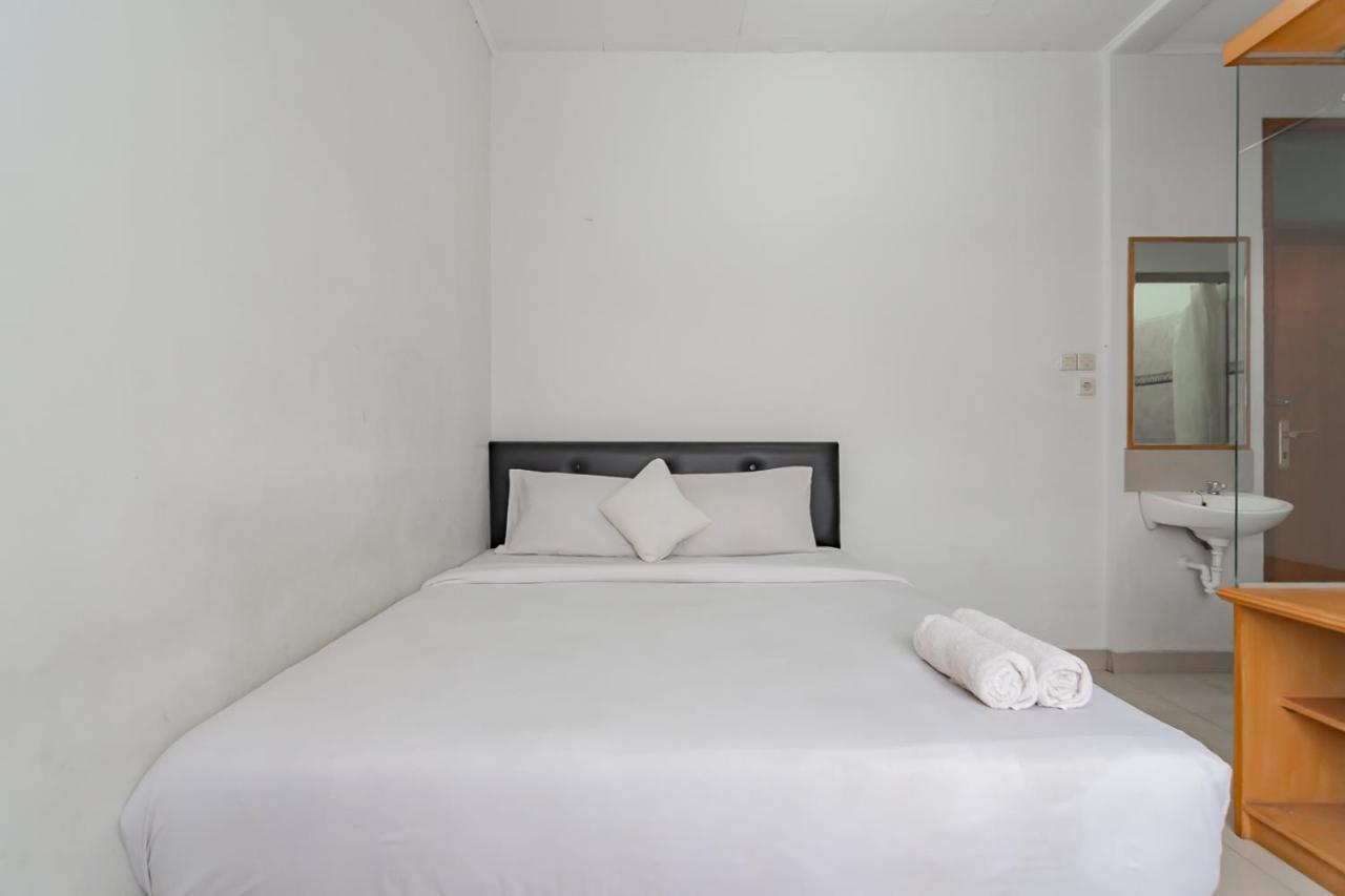 Imelda Residence Setrasari Redpartner バンドゥン エクステリア 写真